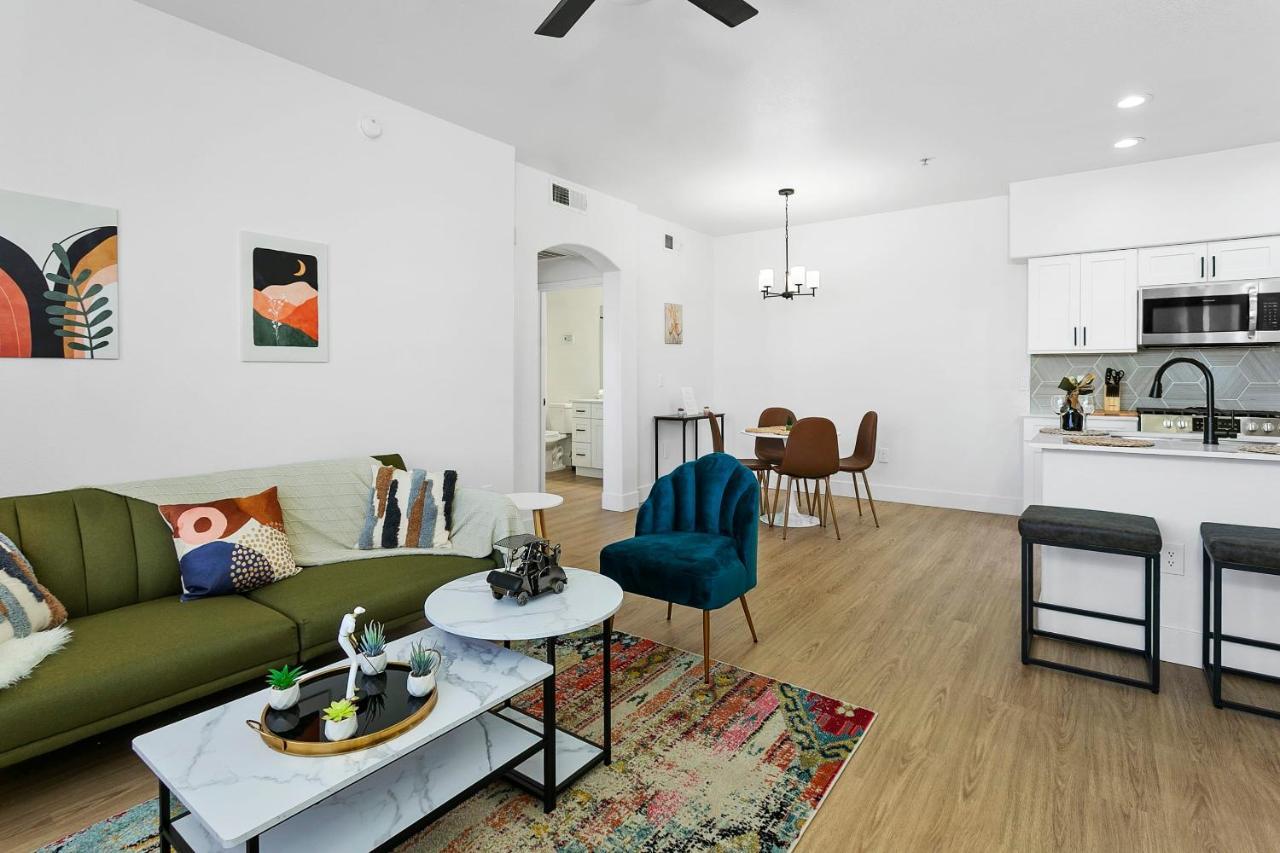 Cozysuites Glendale By The Stadium With Pool 01 Esterno foto