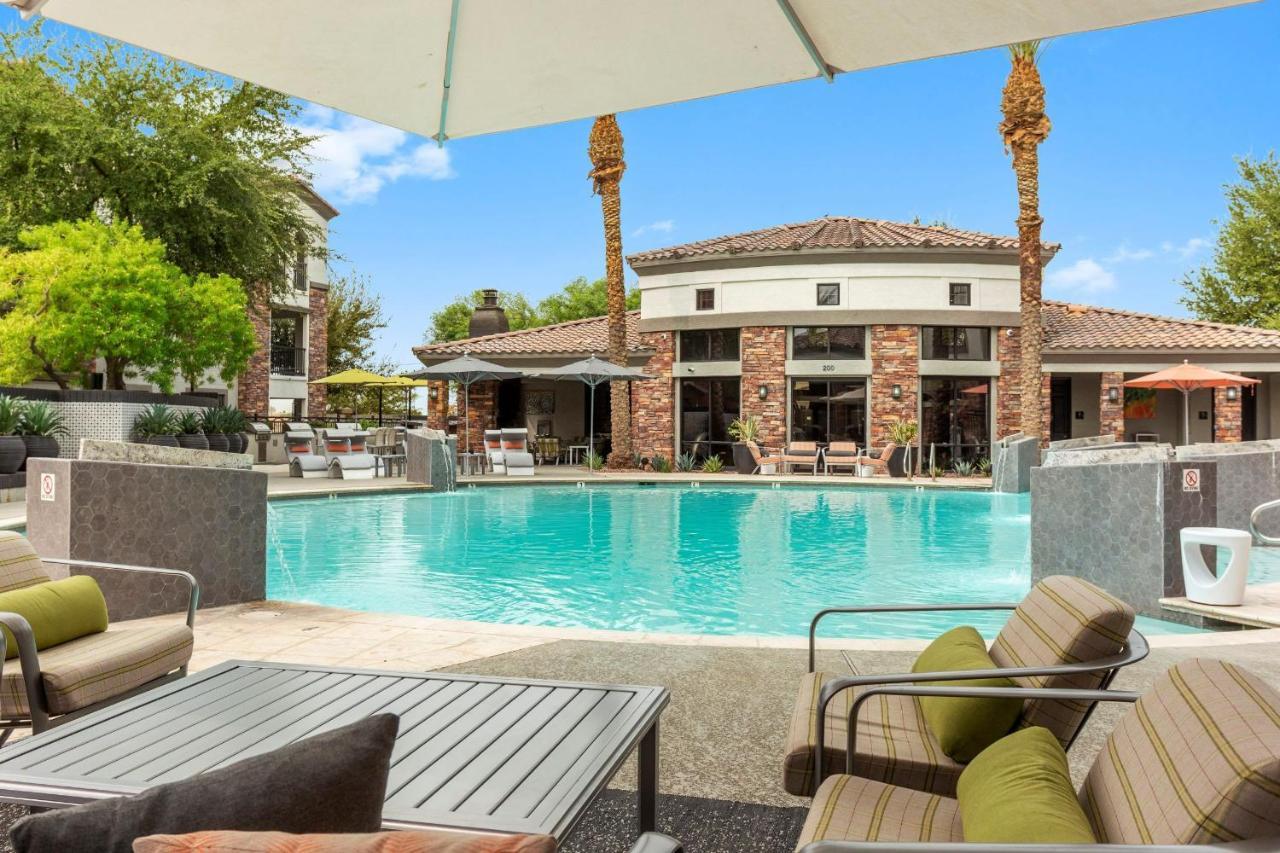 Cozysuites Glendale By The Stadium With Pool 01 Esterno foto